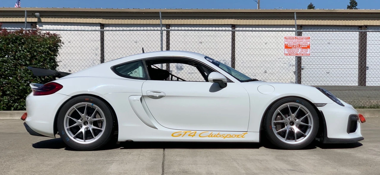 2016 Porsche 981 Cayman GT4 Clubsport - Image 7 of 25