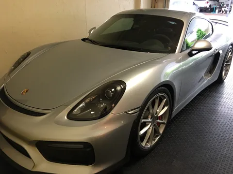 2016 Porsche Cayman GT4