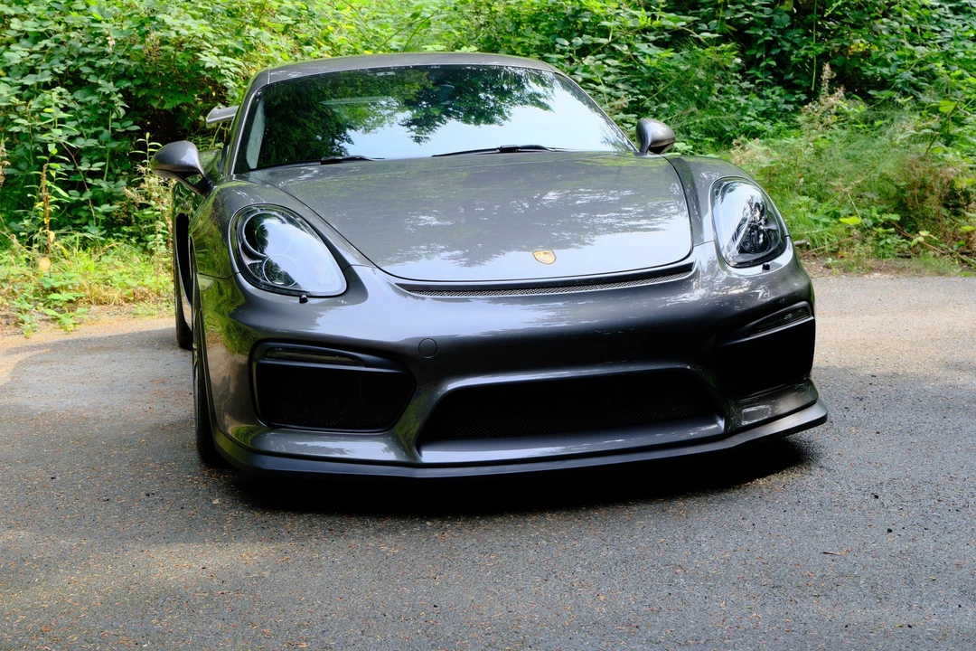 2016 Porsche 981 Cayman GT4 - Image 5 of 31