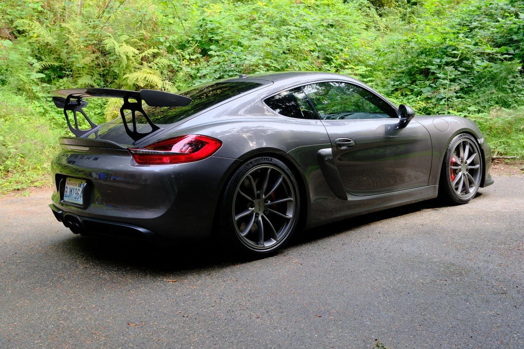 2016 Porsche 981 Cayman GT4 - Image 10 of 31