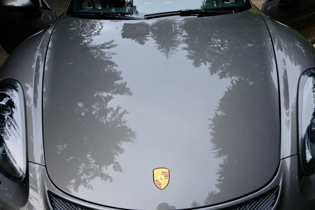 2016 Porsche 981 Cayman GT4 - Image 21 of 31