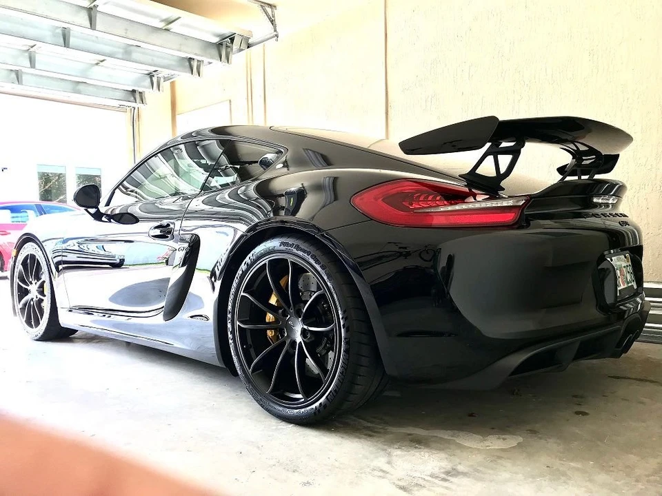2016 Porsche 981 Cayman GT4 - Image 3 of 16