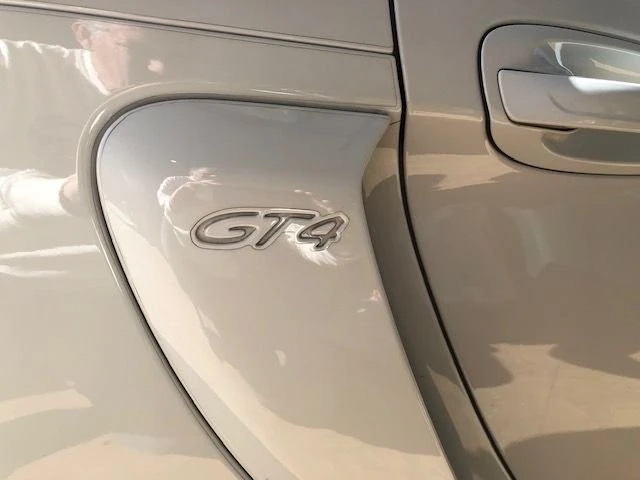 2016 Porsche 981 Cayman GT4 - Image 6 of 25