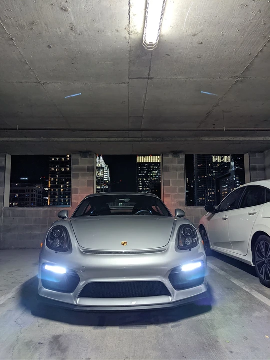 2016 Porsche 981 Cayman GT4 - Image 5 of 17