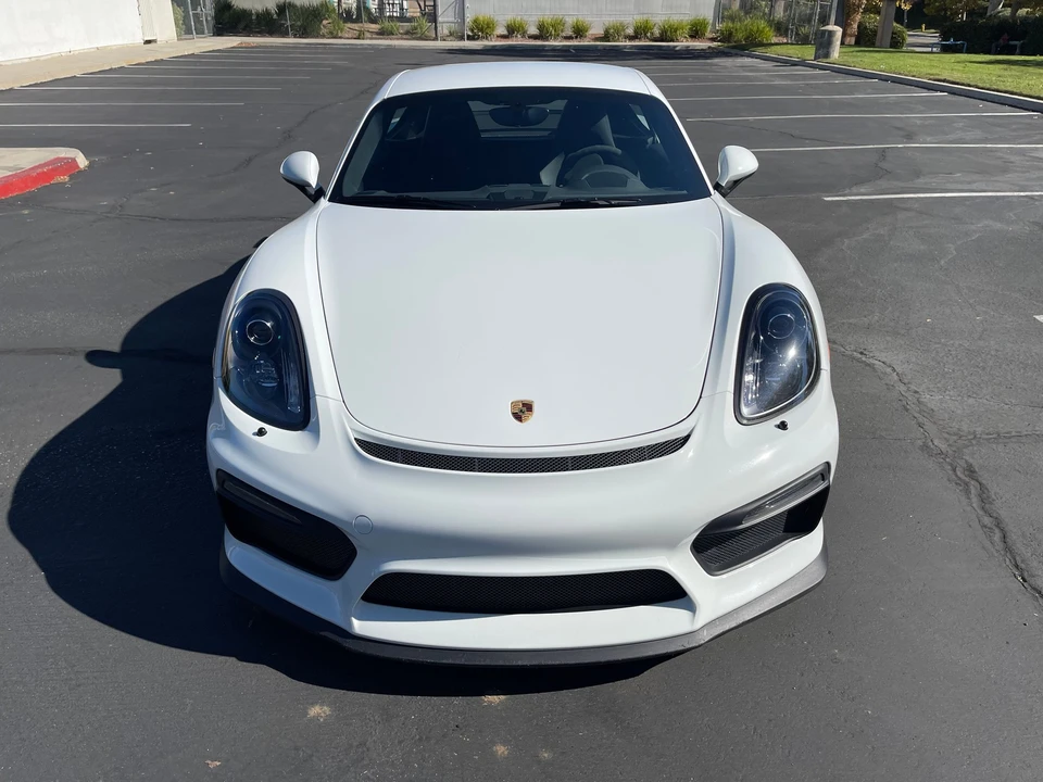 2016 Porsche 981 Cayman GT4 - Image 8 of 31