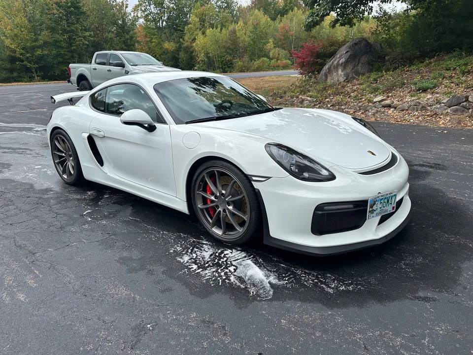 2016 Porsche 981 Cayman GT4 - Image 7 of 11