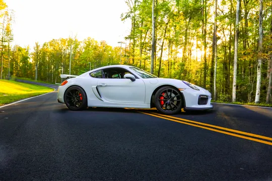2016 Porsche Cayman GT4