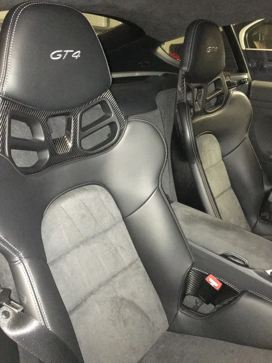 2016 Porsche 981 Cayman GT4 - Image 10 of 11