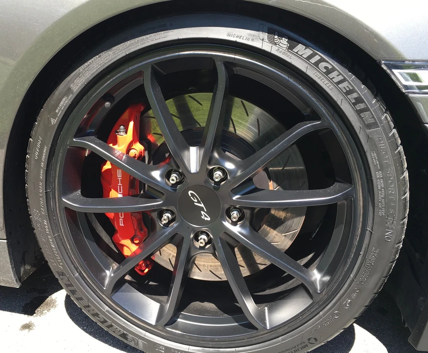 2016 Porsche 981 Cayman GT4 - Image 5 of 8