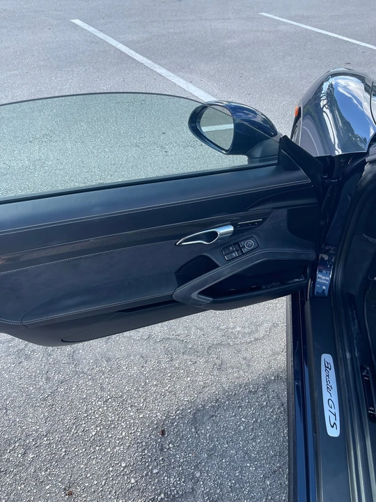 2016 Porsche 981 Boxster GTS - Image 14 of 15