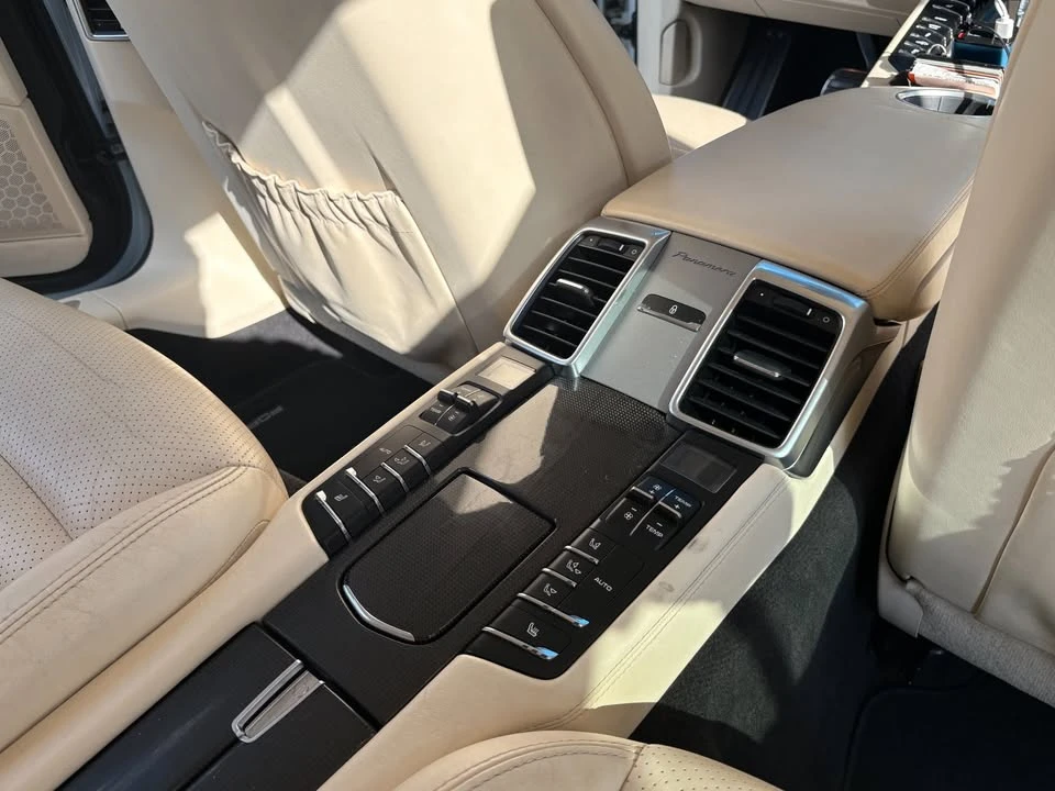 2016 Porsche 970 Panamera GTS - Image 16 of 20
