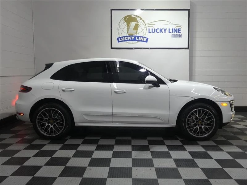 2016 Porsche Macan - Image 6 of 20