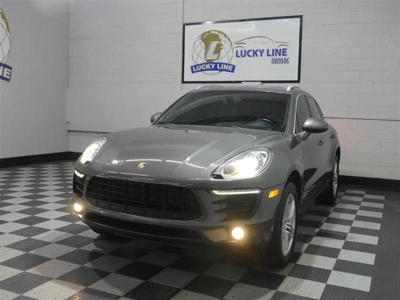 2016 Porsche Macan - Image 5 of 20