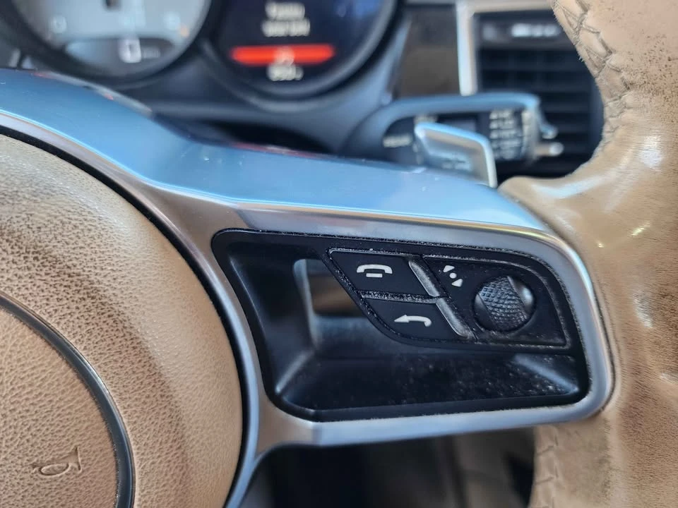 2016 Porsche Macan S - Image 16 of 18