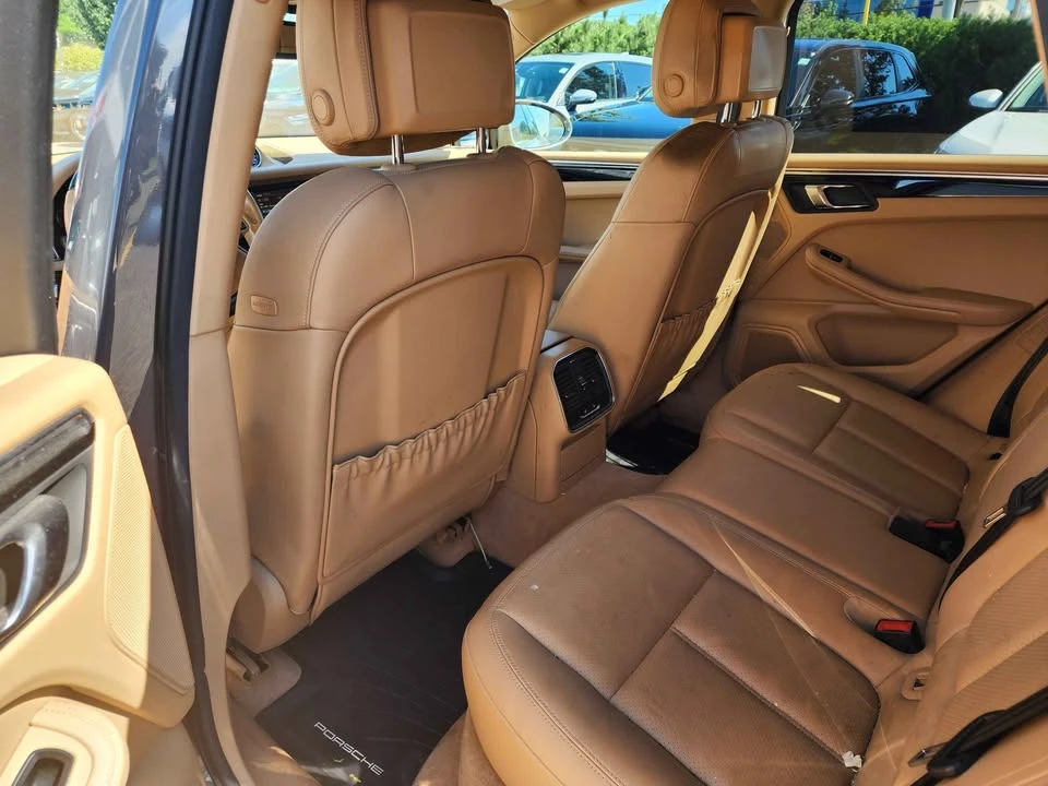 2016 Porsche Macan S - Image 8 of 18