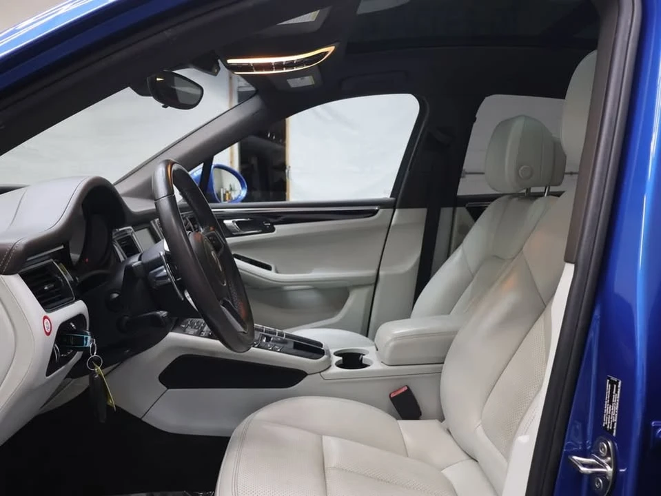 2016 Porsche Macan S - Image 15 of 19