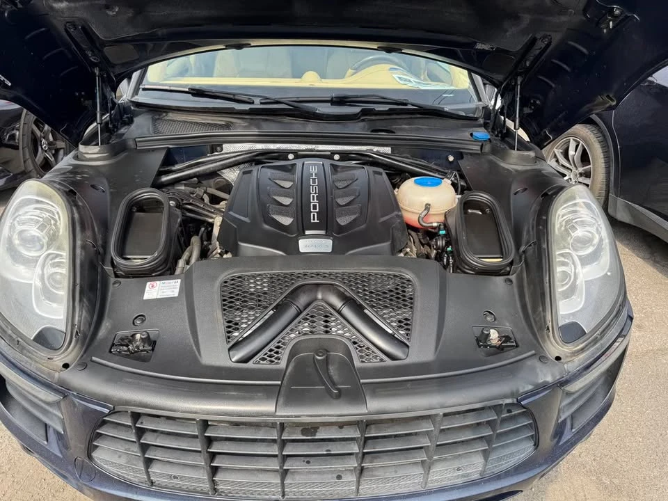 2016 Porsche Macan S - Image 3 of 20