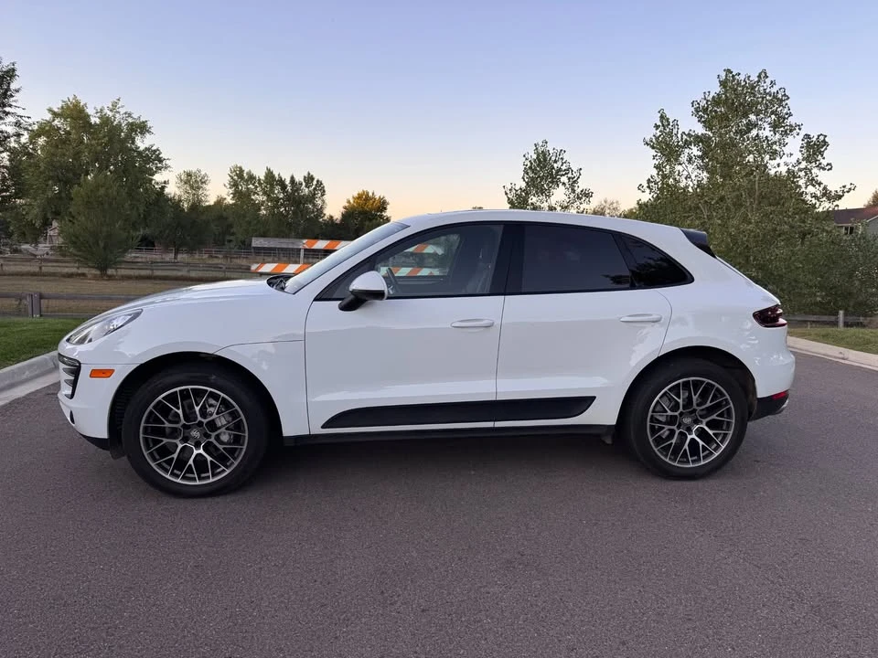 2016 Porsche Macan S - Image 2 of 15