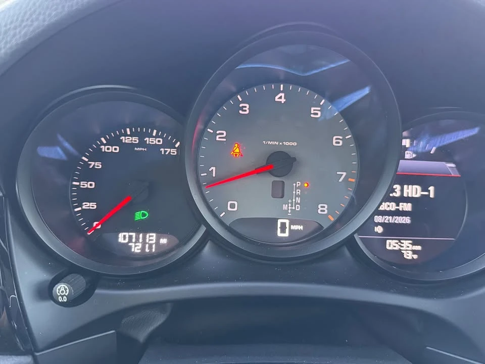 2016 Porsche Macan S - Image 10 of 15