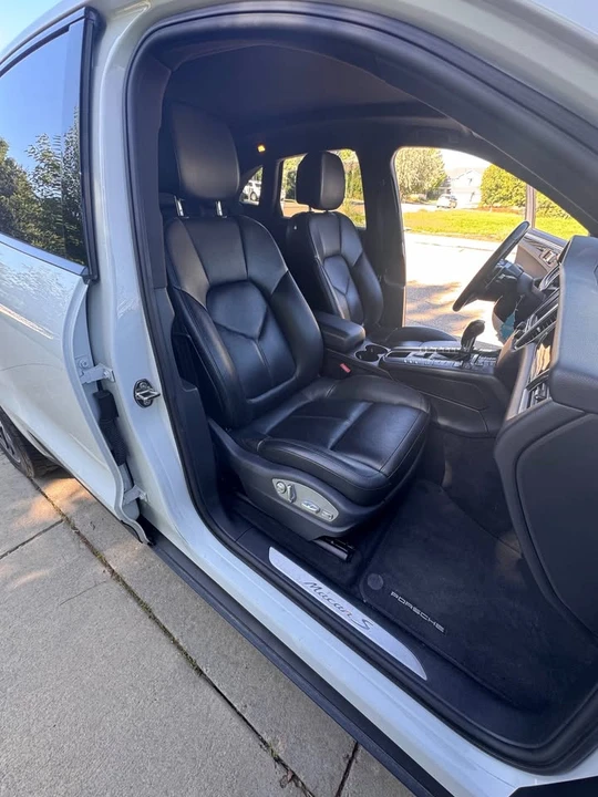 2016 Porsche Macan S - Image 11 of 15