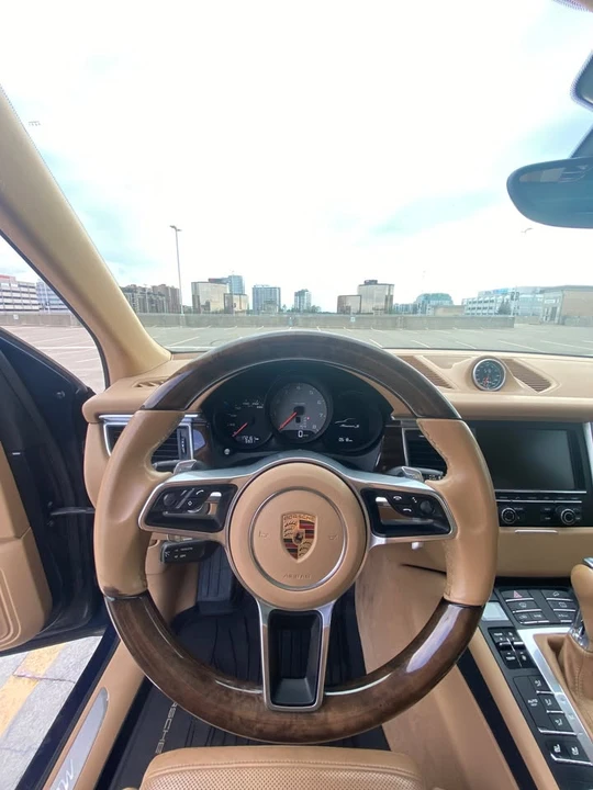 2016 Porsche Macan S - Image 12 of 19