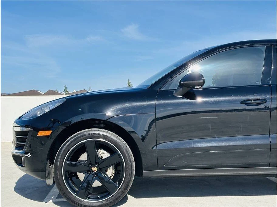 2016 Porsche Macan - Image 8 of 20