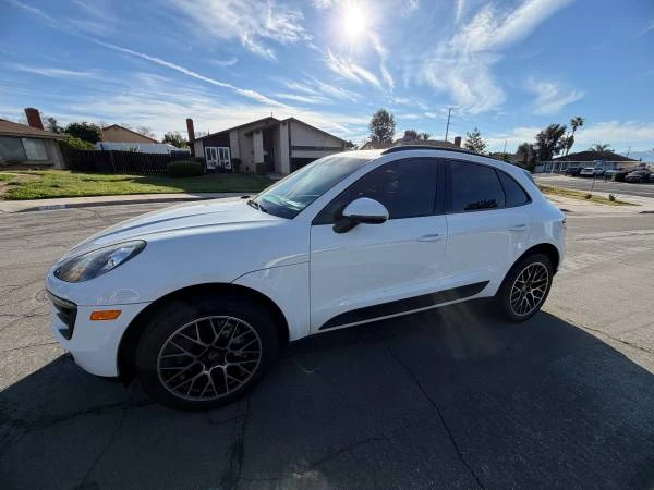 2016 Porsche Macan S - Image 9 of 11