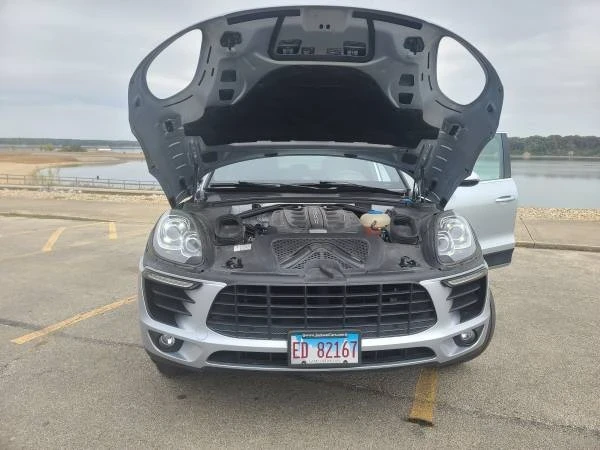 2016 Porsche Macan S - Image 18 of 21