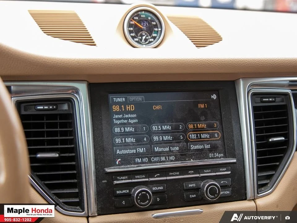 2016 Porsche Macan S - Image 13 of 15