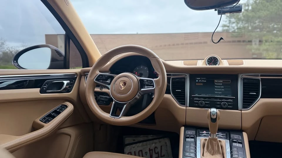 2016 Porsche Macan S - Image 11 of 20