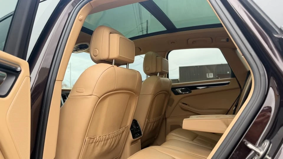 2016 Porsche Macan S - Image 13 of 20