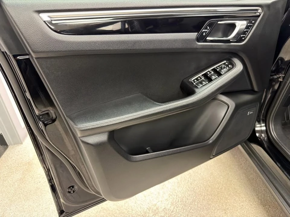 2016 Porsche Macan S - Image 14 of 20