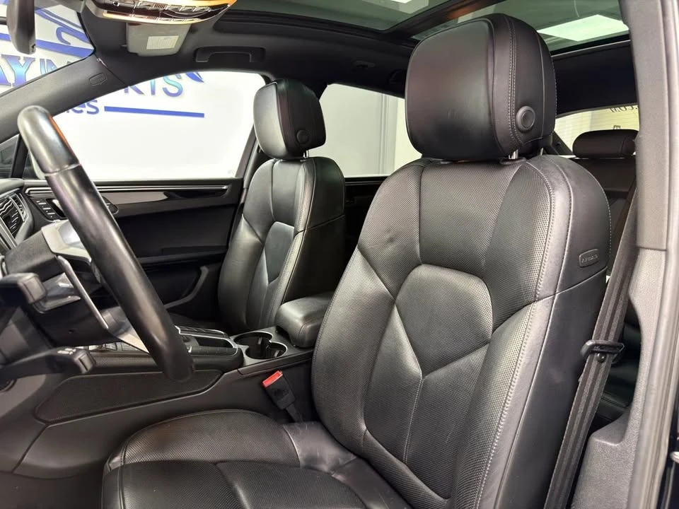 2016 Porsche Macan S - Image 11 of 20