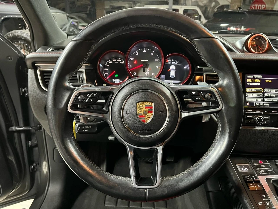 2016 Porsche Macan S - Image 12 of 21