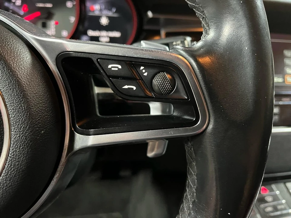 2016 Porsche Macan S - Image 14 of 21