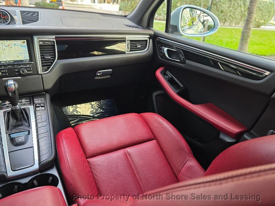 2016 Porsche Macan S - Image 7 of 12