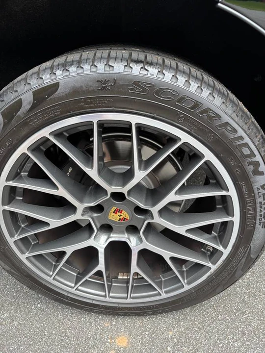 2018 Porsche Macan - Image 9 of 22