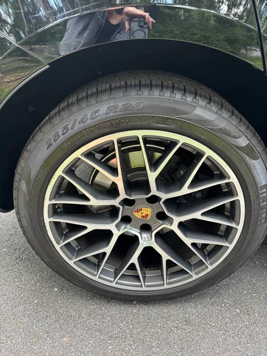2018 Porsche Macan - Image 10 of 22