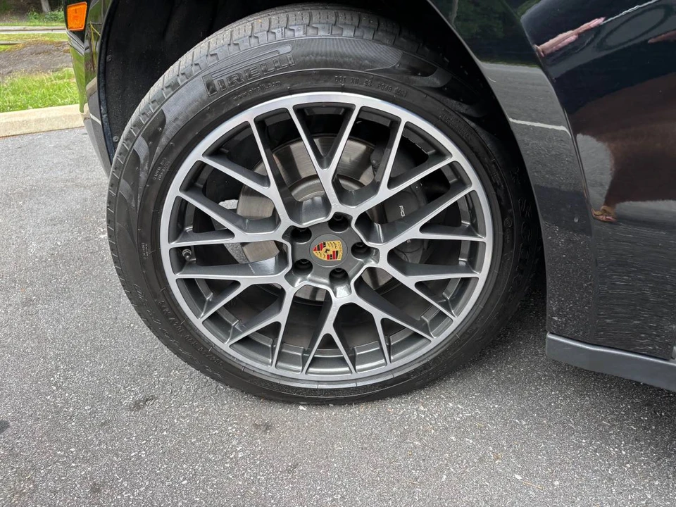 2018 Porsche Macan - Image 8 of 22