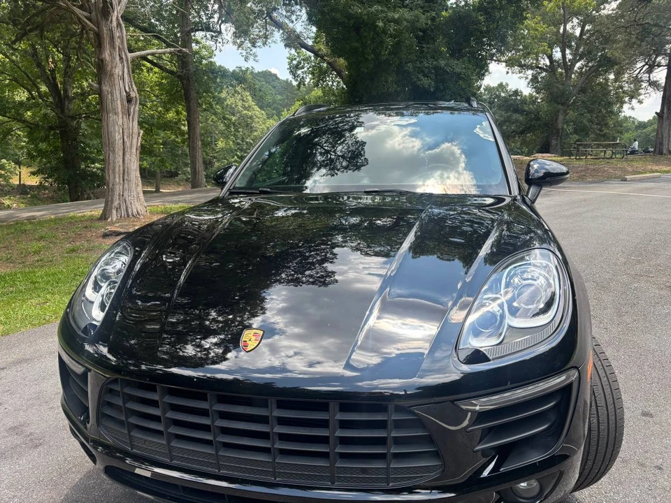 2018 Porsche Macan - Image 2 of 22