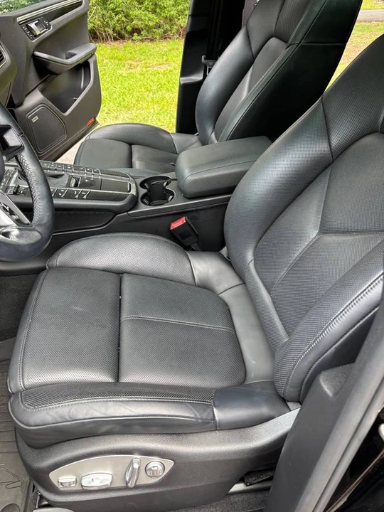 2018 Porsche Macan - Image 13 of 22