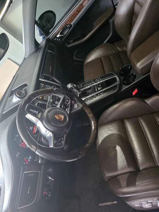 2016 Porsche Macan GTS - Image 8 of 10