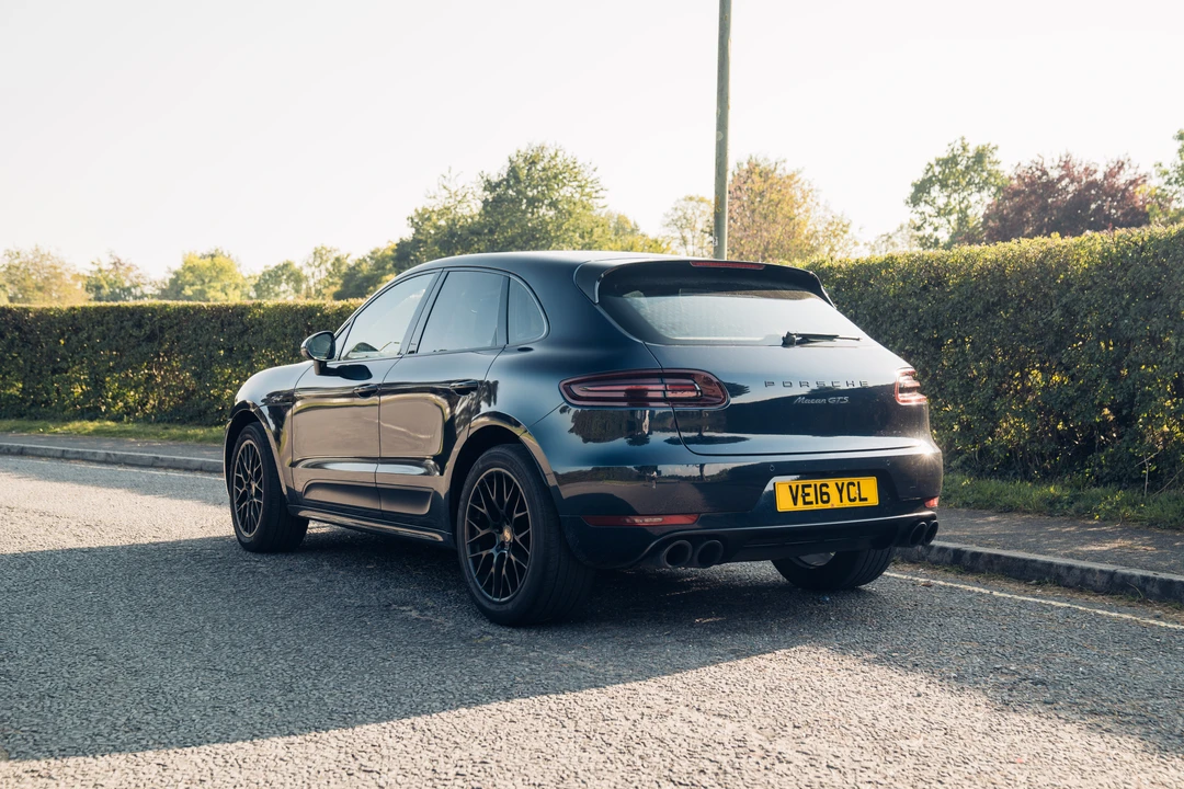 2016 Porsche Macan GTS - Image 12 of 31
