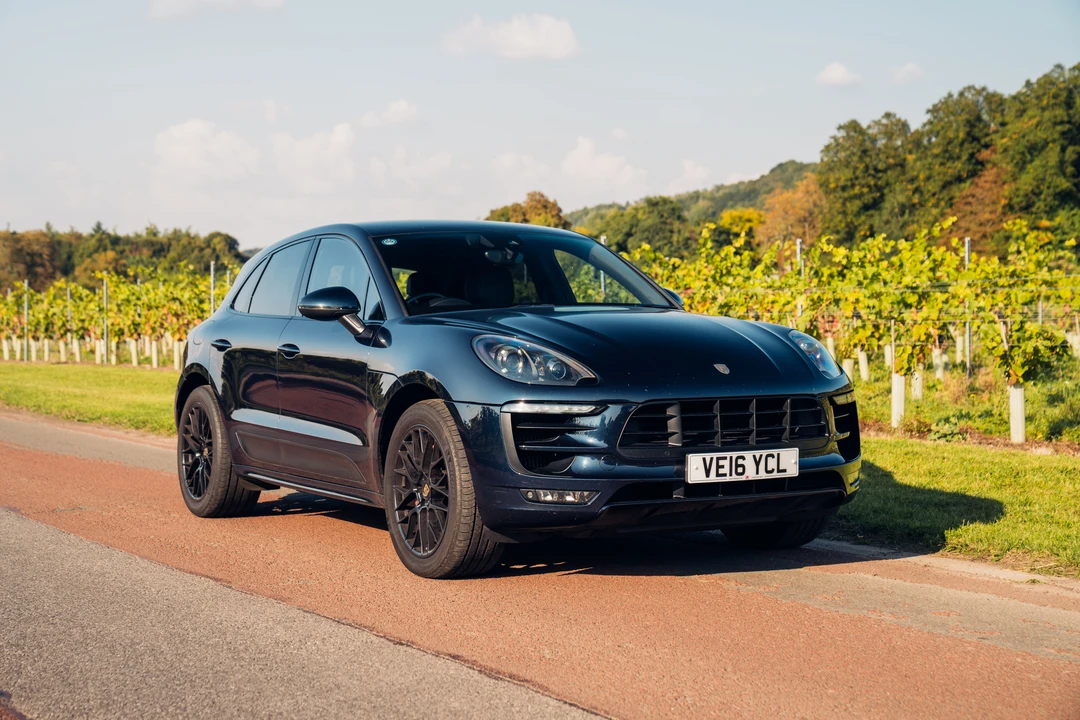 2016 Porsche Macan GTS - Image 15 of 31