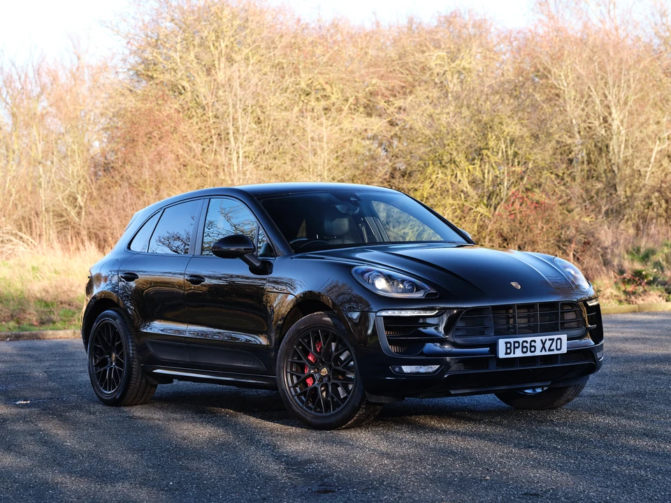 2016 Porsche Macan GTS - Image 3 of 31