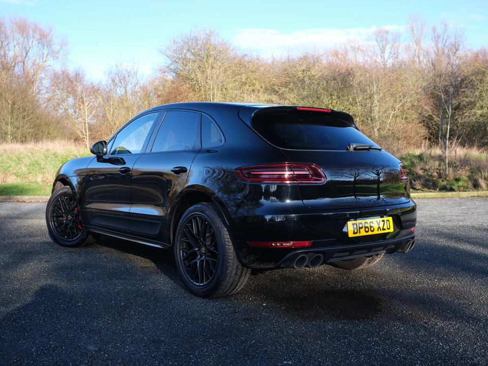 2016 Porsche Macan GTS - Image 13 of 31