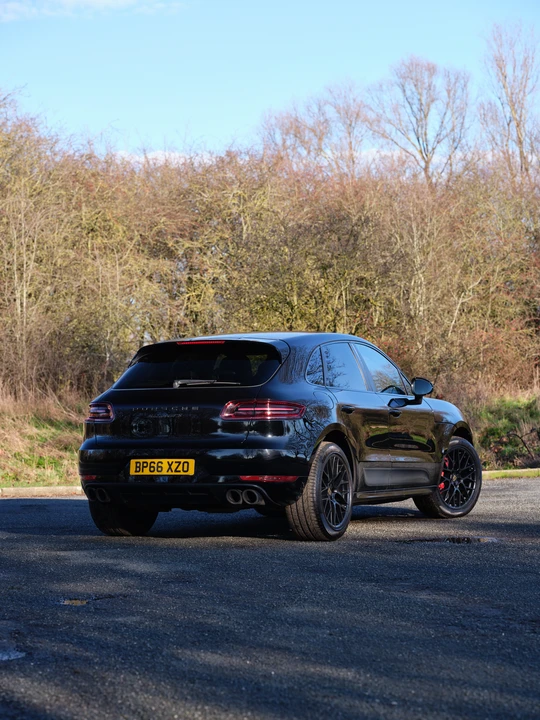 2016 Porsche Macan GTS - Image 24 of 31