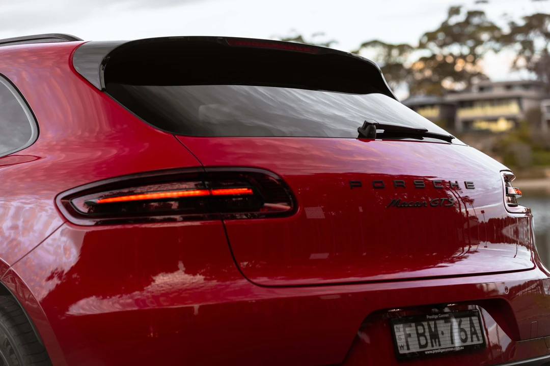 2016 Porsche Macan GTS - Image 12 of 31