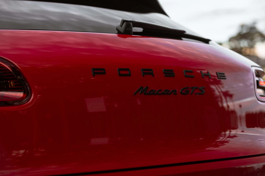 2016 Porsche Macan GTS - Image 13 of 31