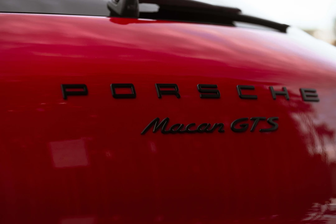 2016 Porsche Macan GTS - Image 14 of 31